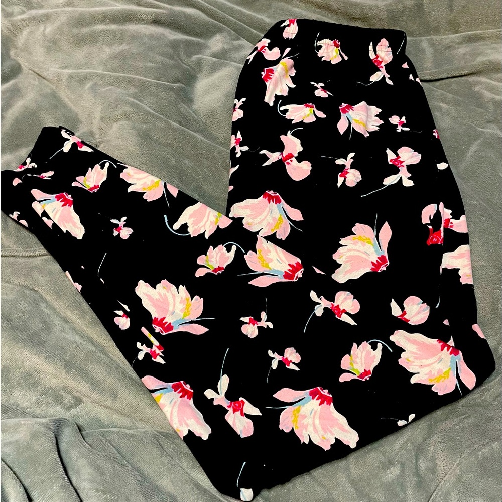 Agnes & Dora Boutique Floral Leggings